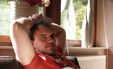 10 Ways To Stop Being A People Pleaser