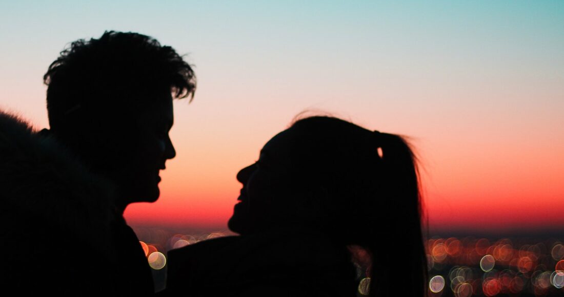 LONG DISTANCE RELATIONSHIP