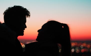 LONG DISTANCE RELATIONSHIP