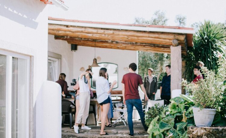 How to Plan a Memorable Moving Away Party in Miami