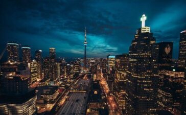 The Toronto Relocation Checklist: Essential Steps for a Stress-Free Move