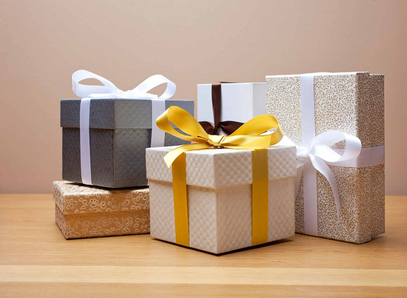 How Custom Gift Boxes Are Best for Sending Candles