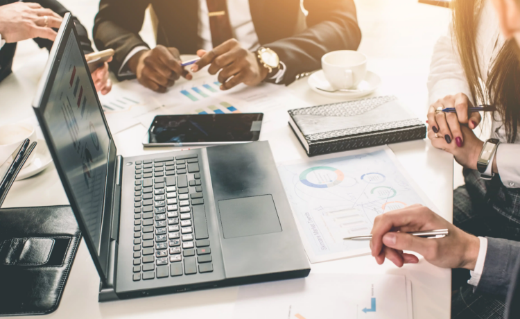 Professional tax advisers: helping with an income tax notice